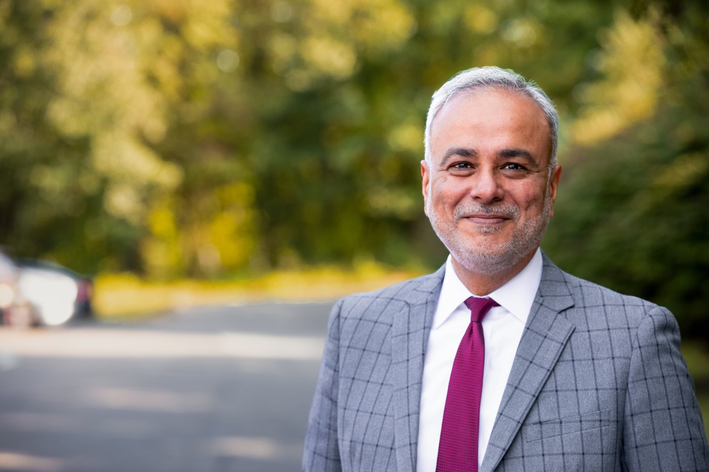 Outdoor portrait of Dr. Saud Anwar